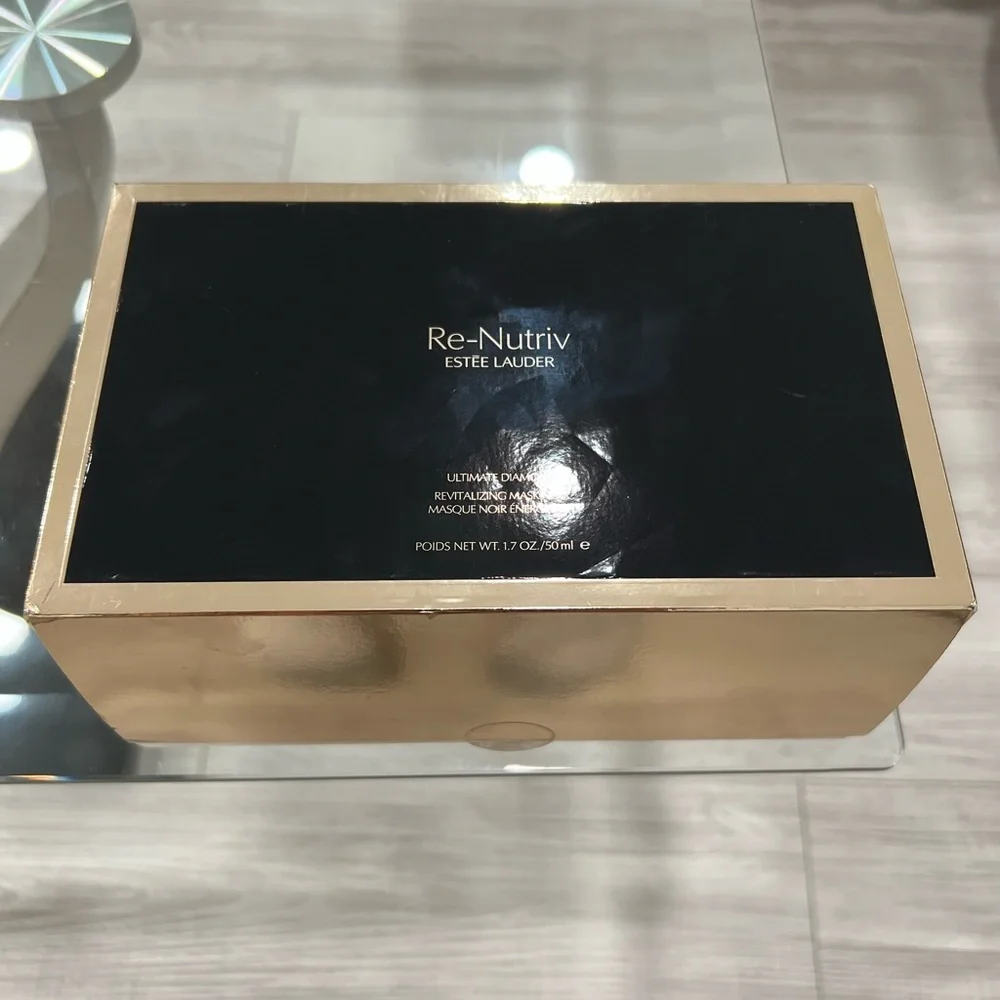 Estée Lauder Re-Nutriv Ultimate Diamond Revitalizing Mask Noir